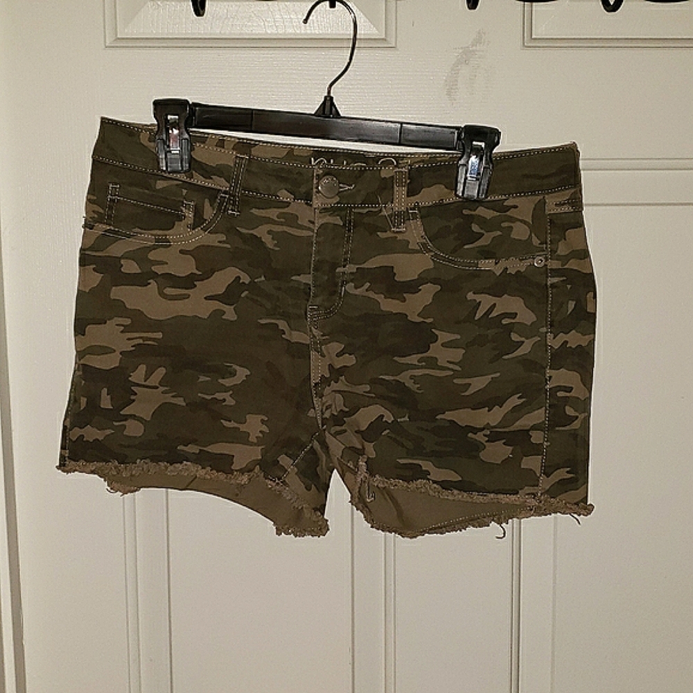 Rue 21 Camouflage Shorts, Size 11/12